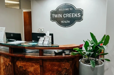 Chiropractic Roseville CA Front Desk