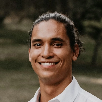 Chiropractor Roseville CA Doctor Lewis